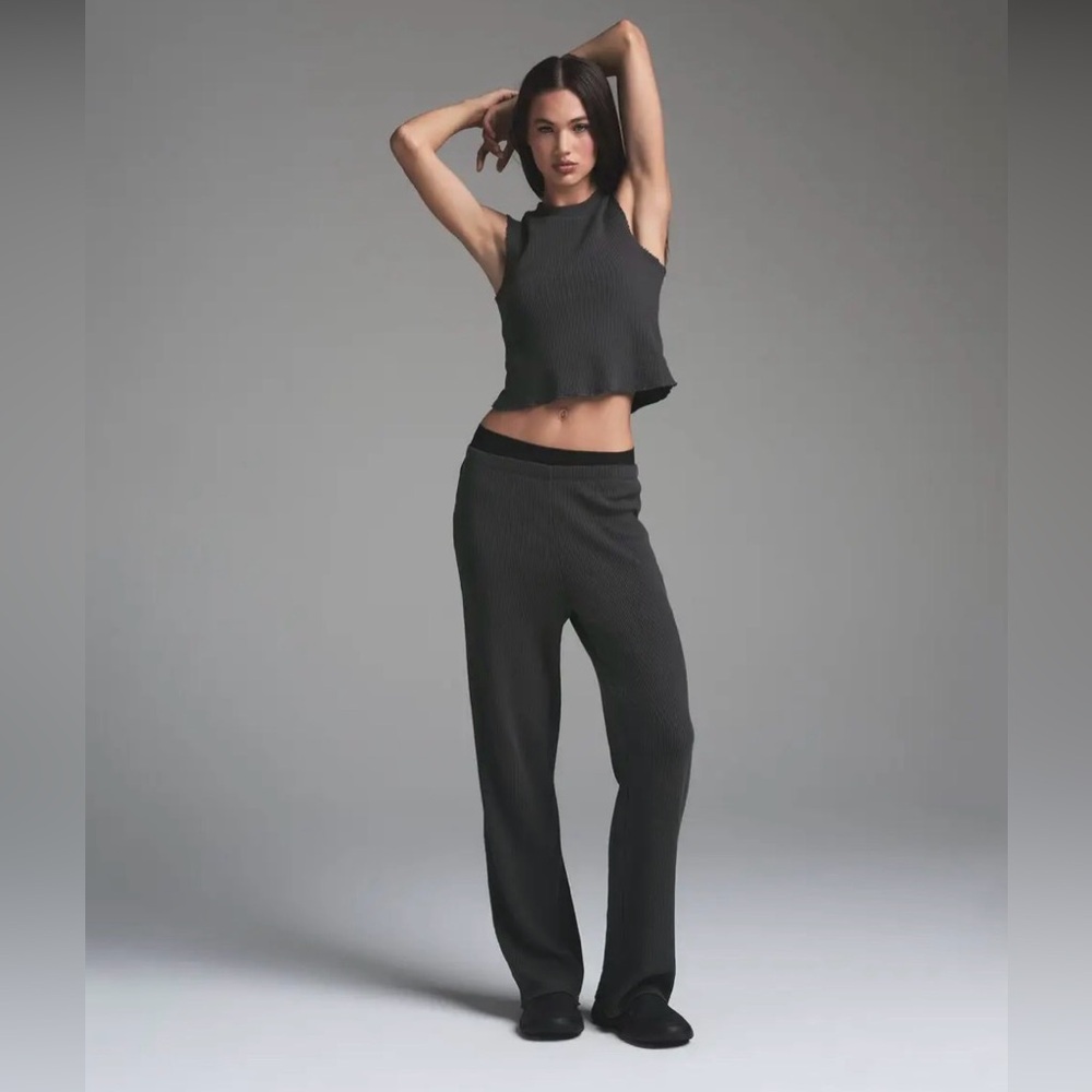 NWT Skims Women's Heavy Waffle Straight Leg Pants in Ash size Lg